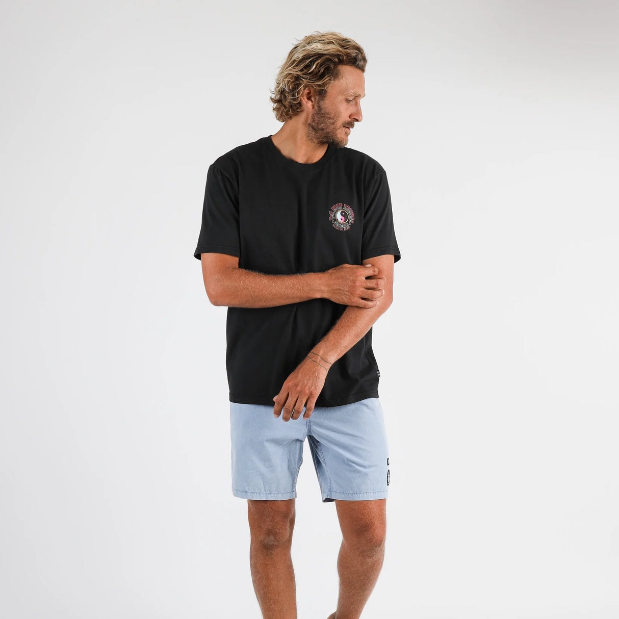Town and Country Mens Vault Tee