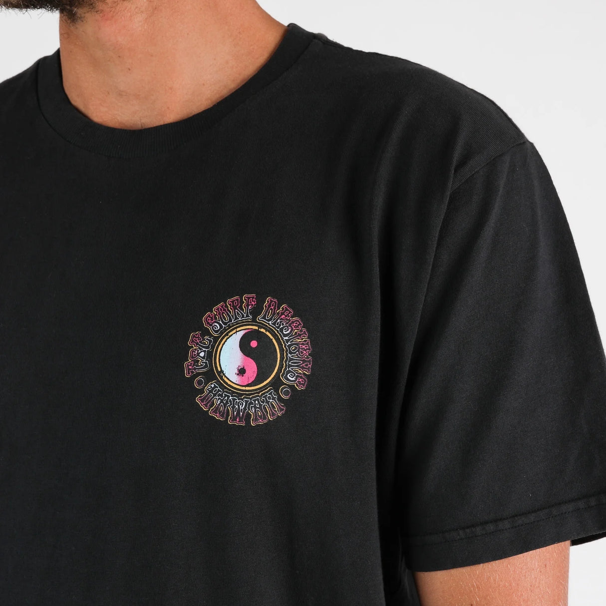 Town and Country Mens Vault Tee