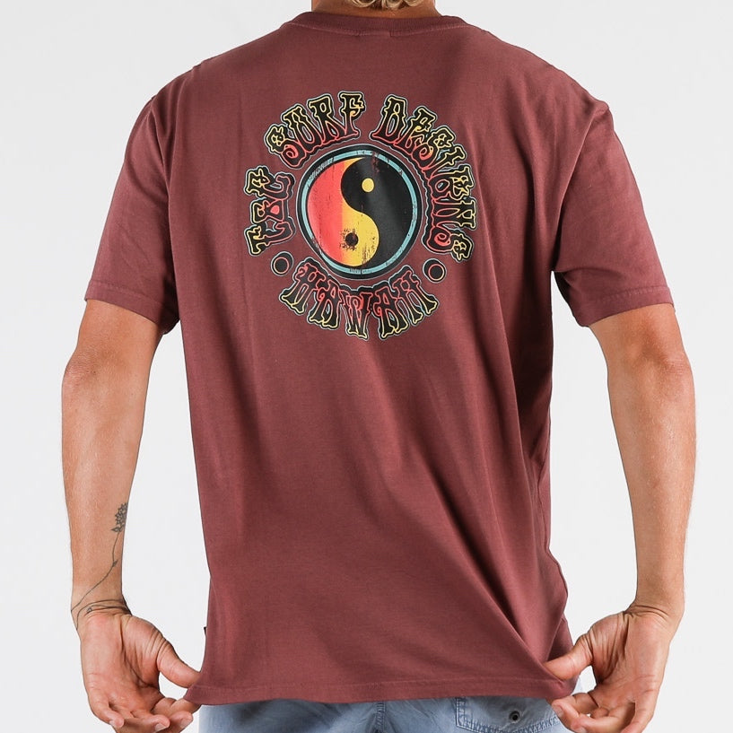 Town and Country Mens Vault Tee