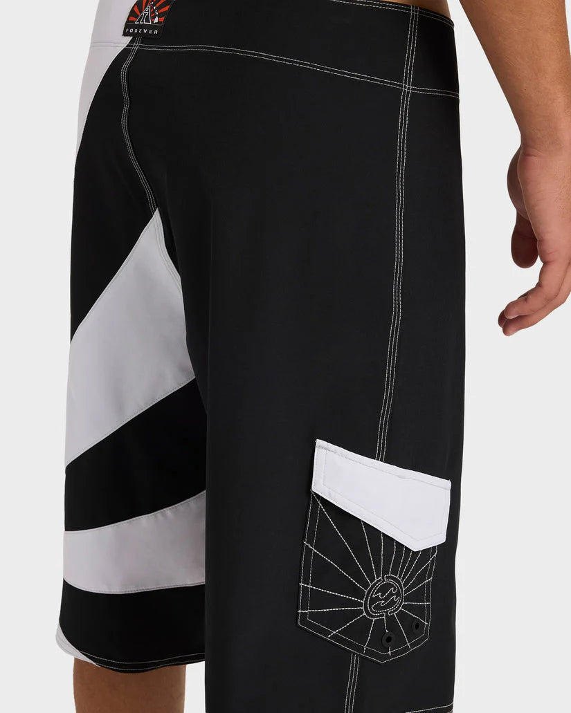 Billabong Mens A.I. Rising Sun Pro 22" Boardshort