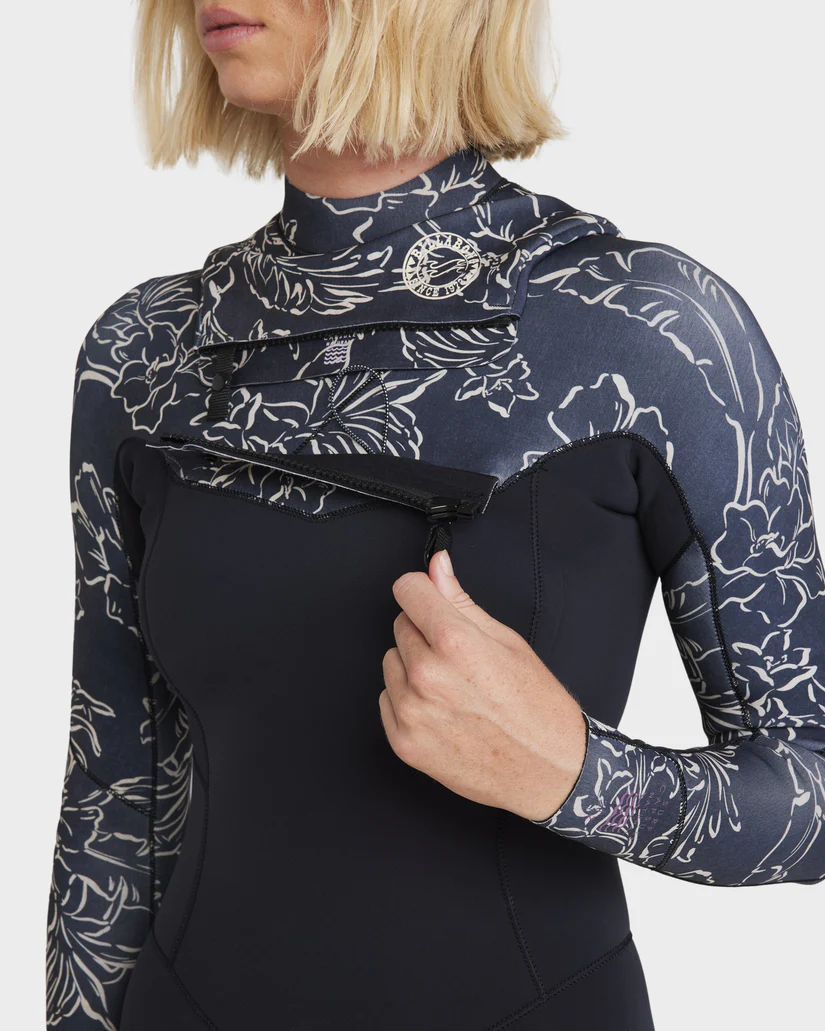 Billabong Womens 3/2mm Salty Dayz Natural Chest Zip Steamer Wetsuit