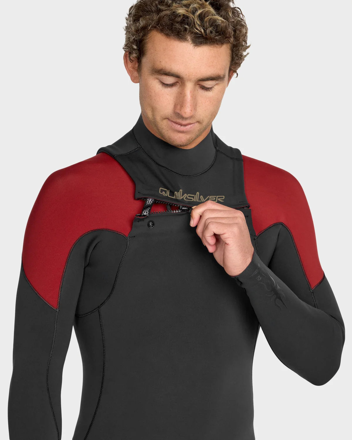 Quiksilver Mens 2/2mm Mercury Front Zip Long Sleeve Springsuit