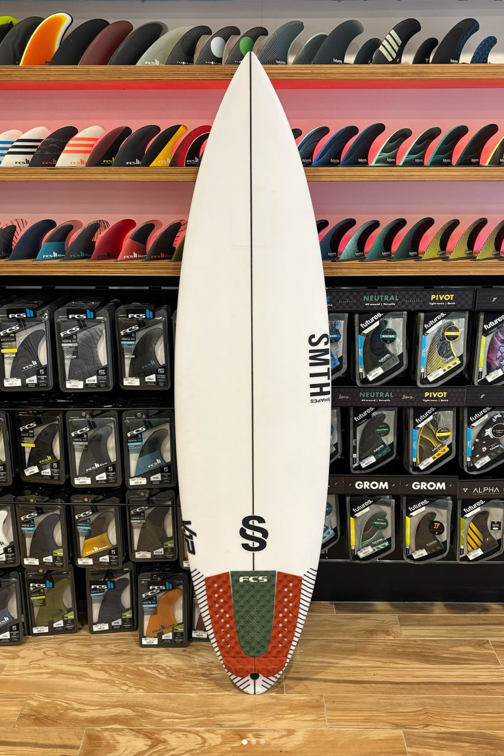 6’1 Smith Shapes V-12 #6636 - Used Surfboard