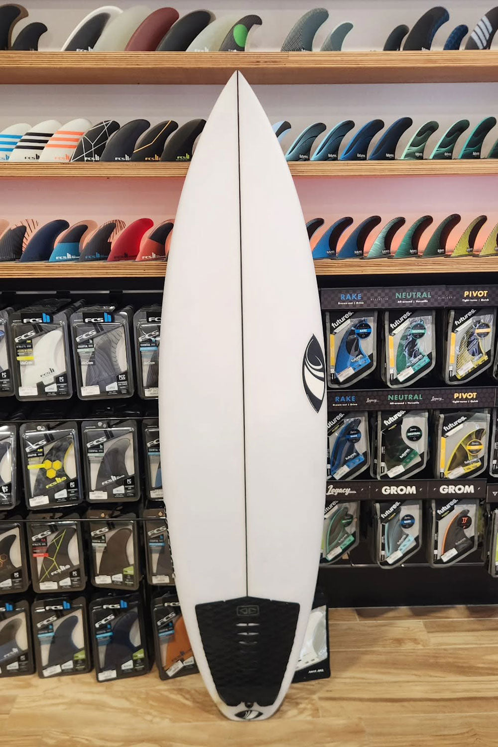 5'10 Sharpeye Synergy #7810 - Used Surfboard