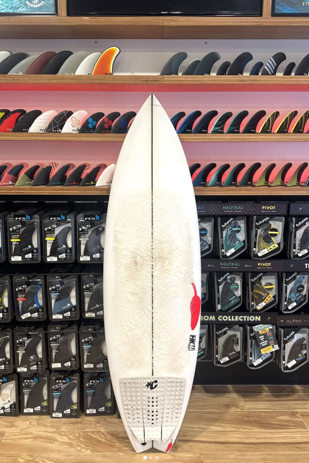 5'8 Chilli Hot Knife 2 #7947 - Used Surfboard