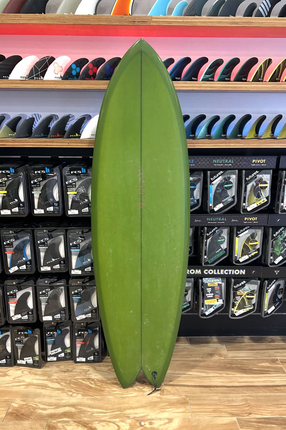 5'7 Album Vesper Mini #8120 - Used Surfboard
