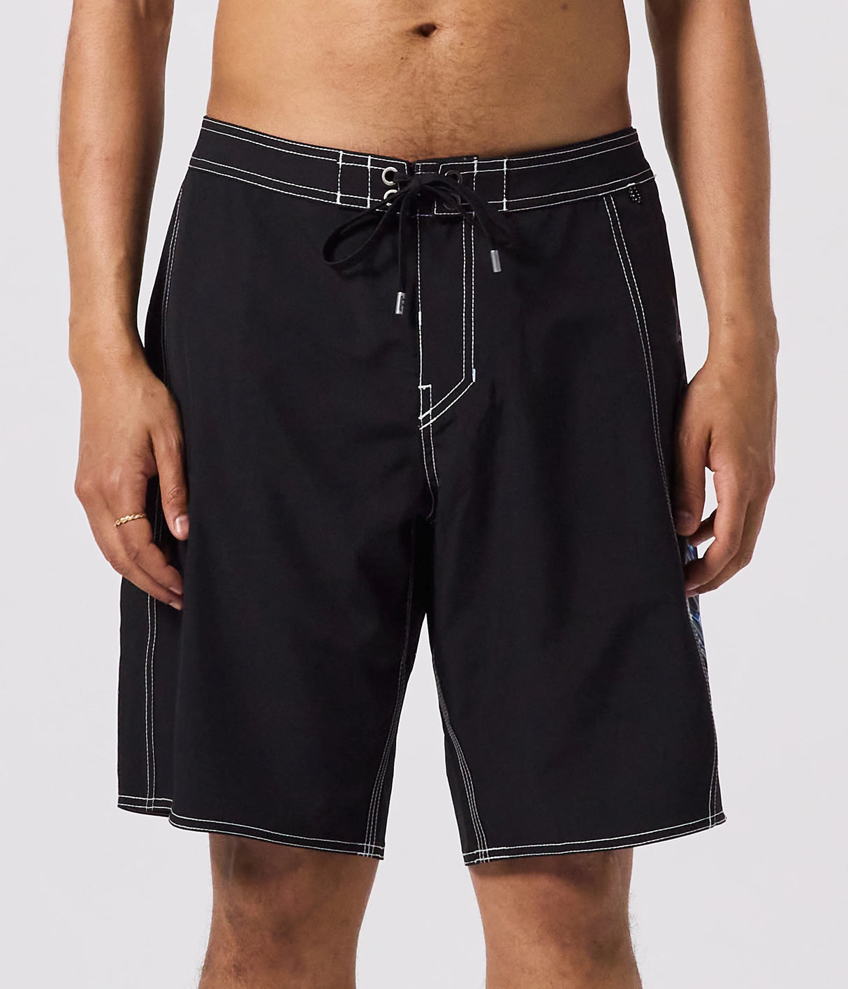 Former System Foil 19" Trunk