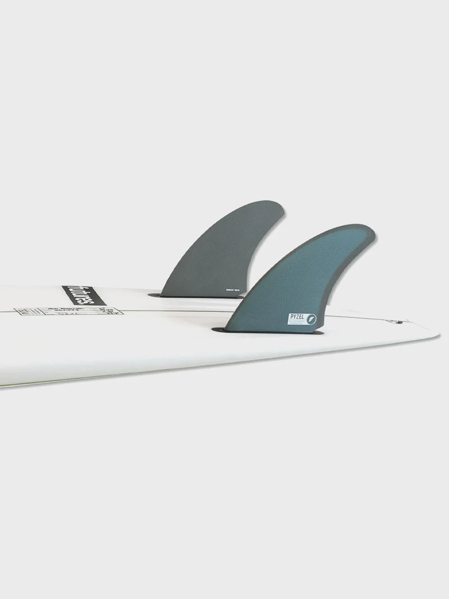 Futures Fins Pyzel Bobcat Twin Fin Set - Blue/Grey