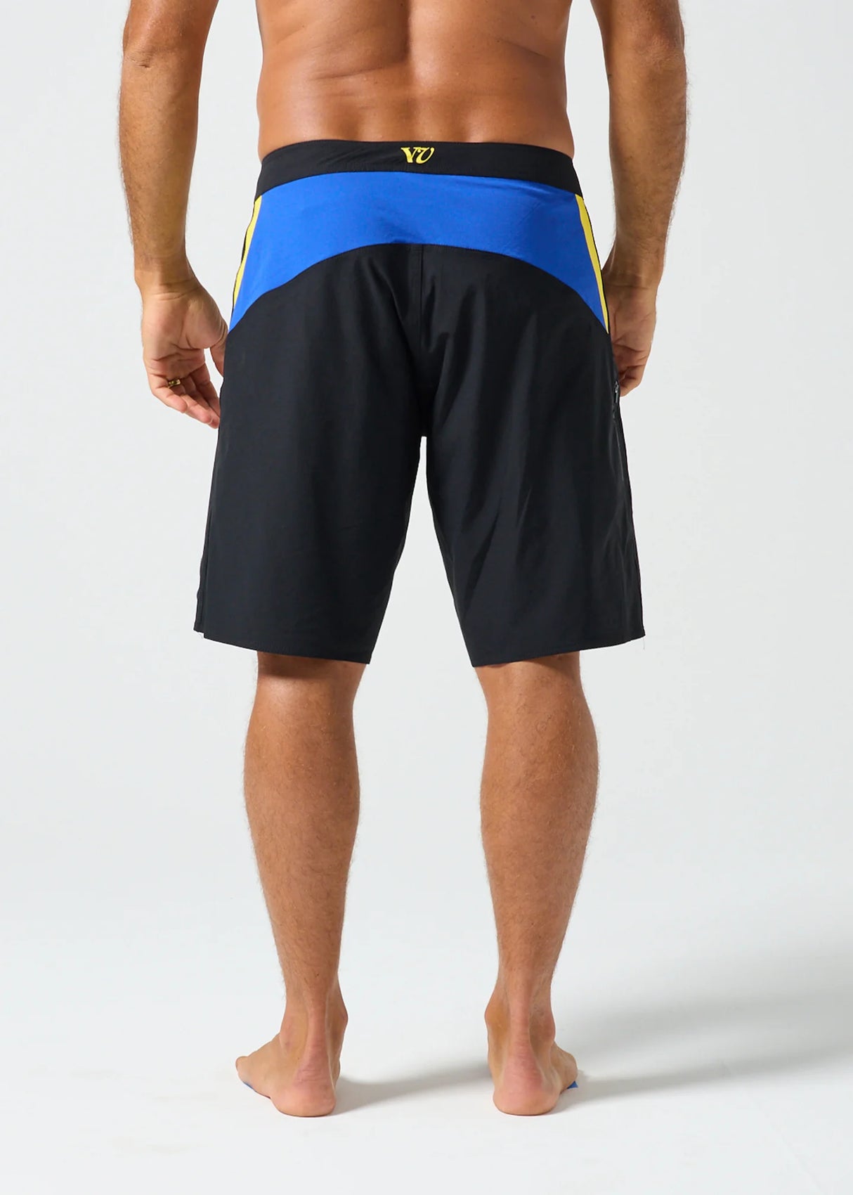 Rivvia Frequency 21" Trunk