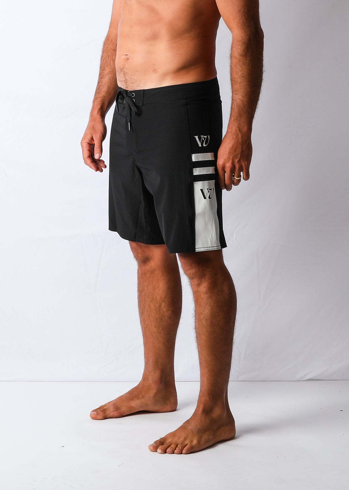 Rivvia Mens Disclosure 18" Trunk