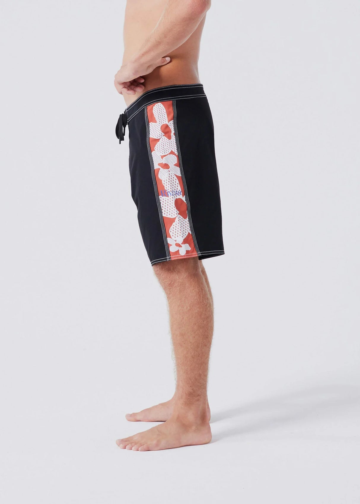 Rivvia Stereo 18' Trunk