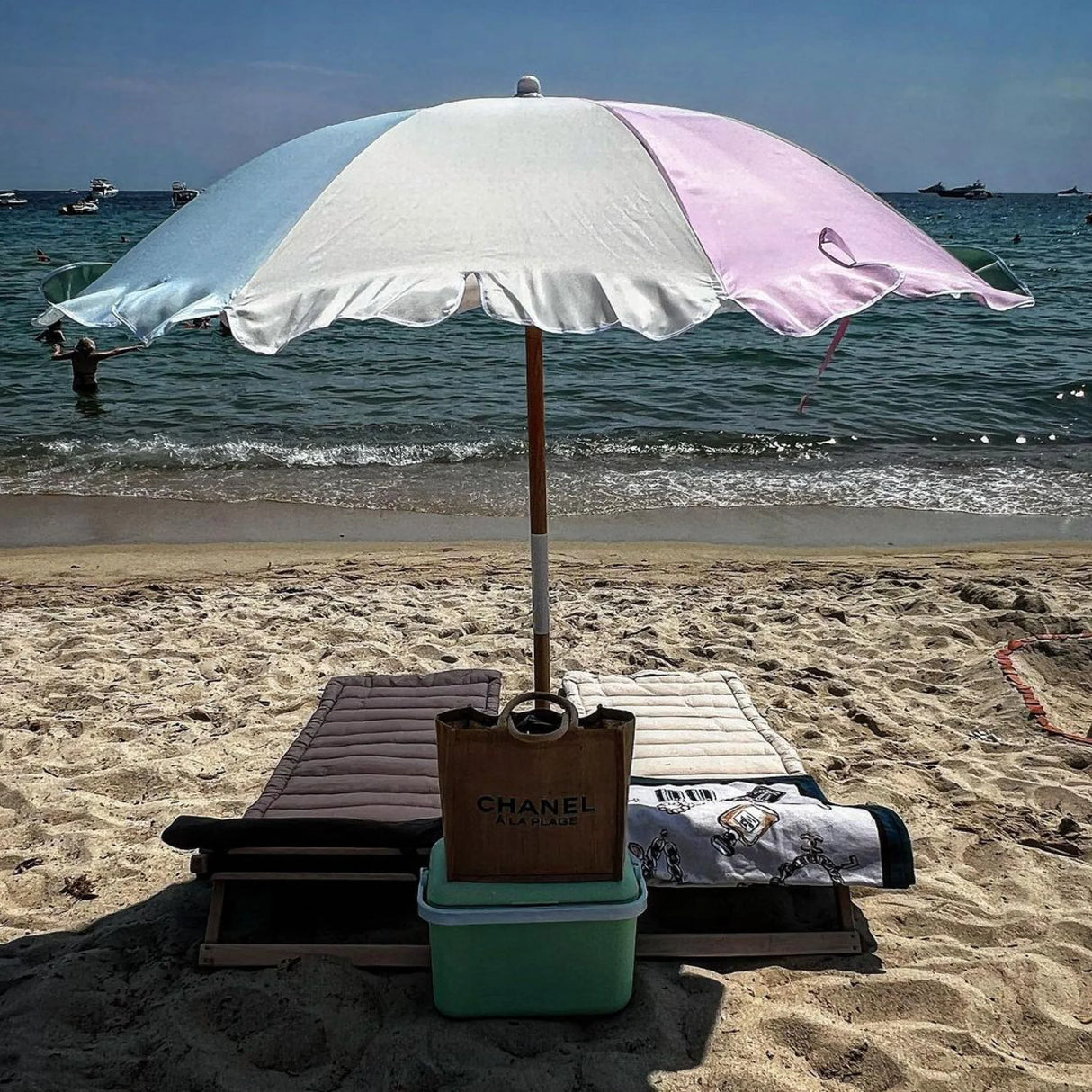 SUNNYLiFE Beach Umbrella