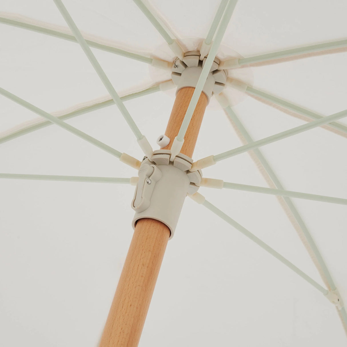 Sunny Life Luxe Beach Umbrella