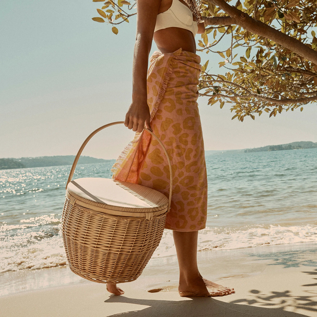 Sunny Life Round Picnic Cooler Basket