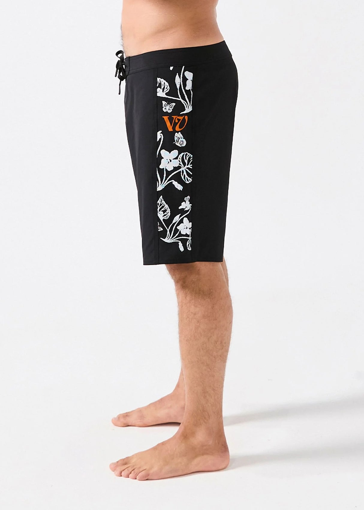 Rivvia Disclosure Floral Pursuit 19" Trunk