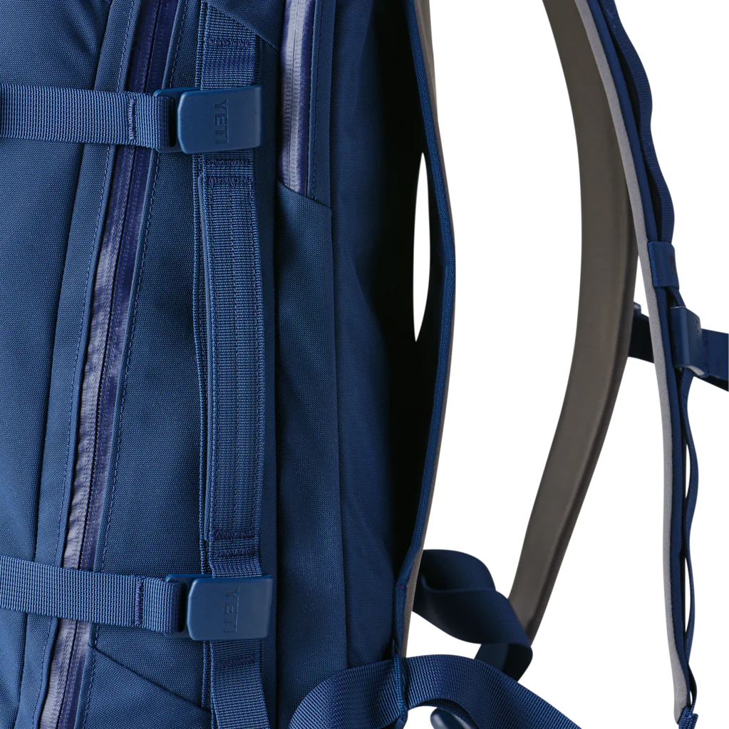 YETI Crossroads 27L Backpack
