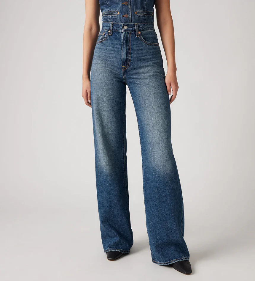 Levi’s Womens Ribcage Wide Leg Jeans