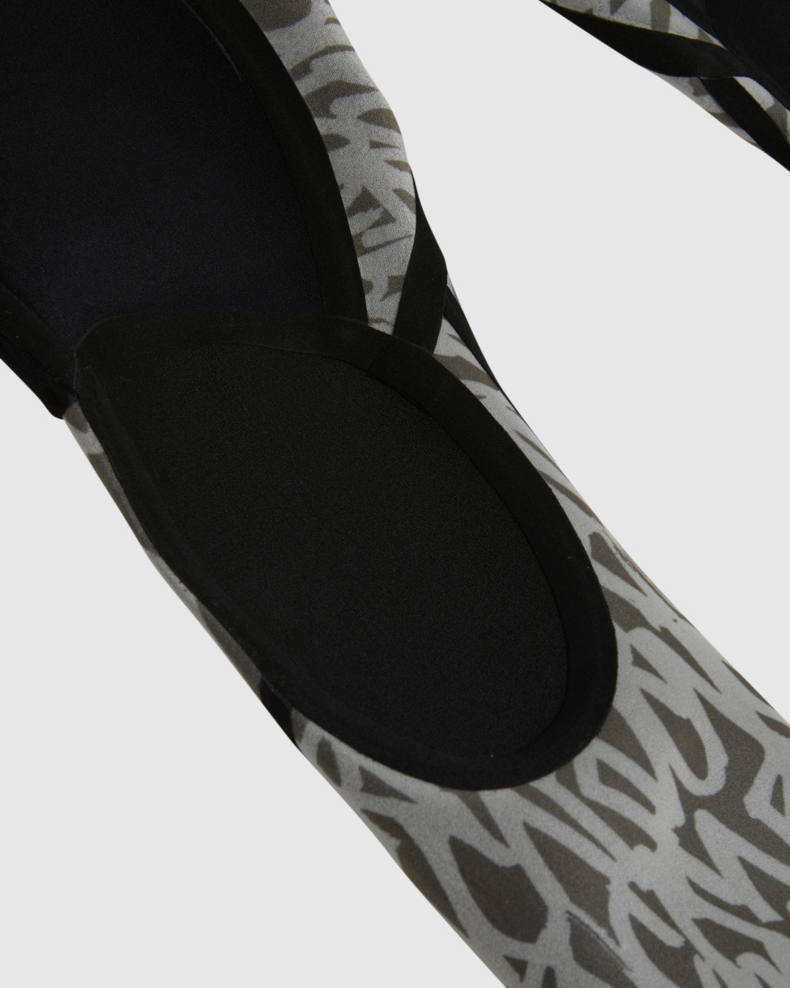 RVCA Mens 3/2mm Balance Chest Zip Steamer