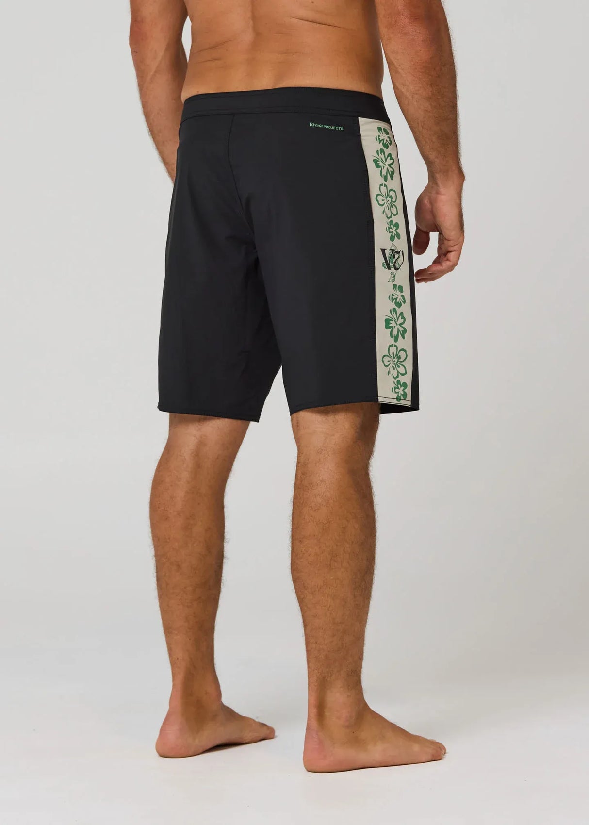 Rivvia Disclosure 19" Wallflower Trunk