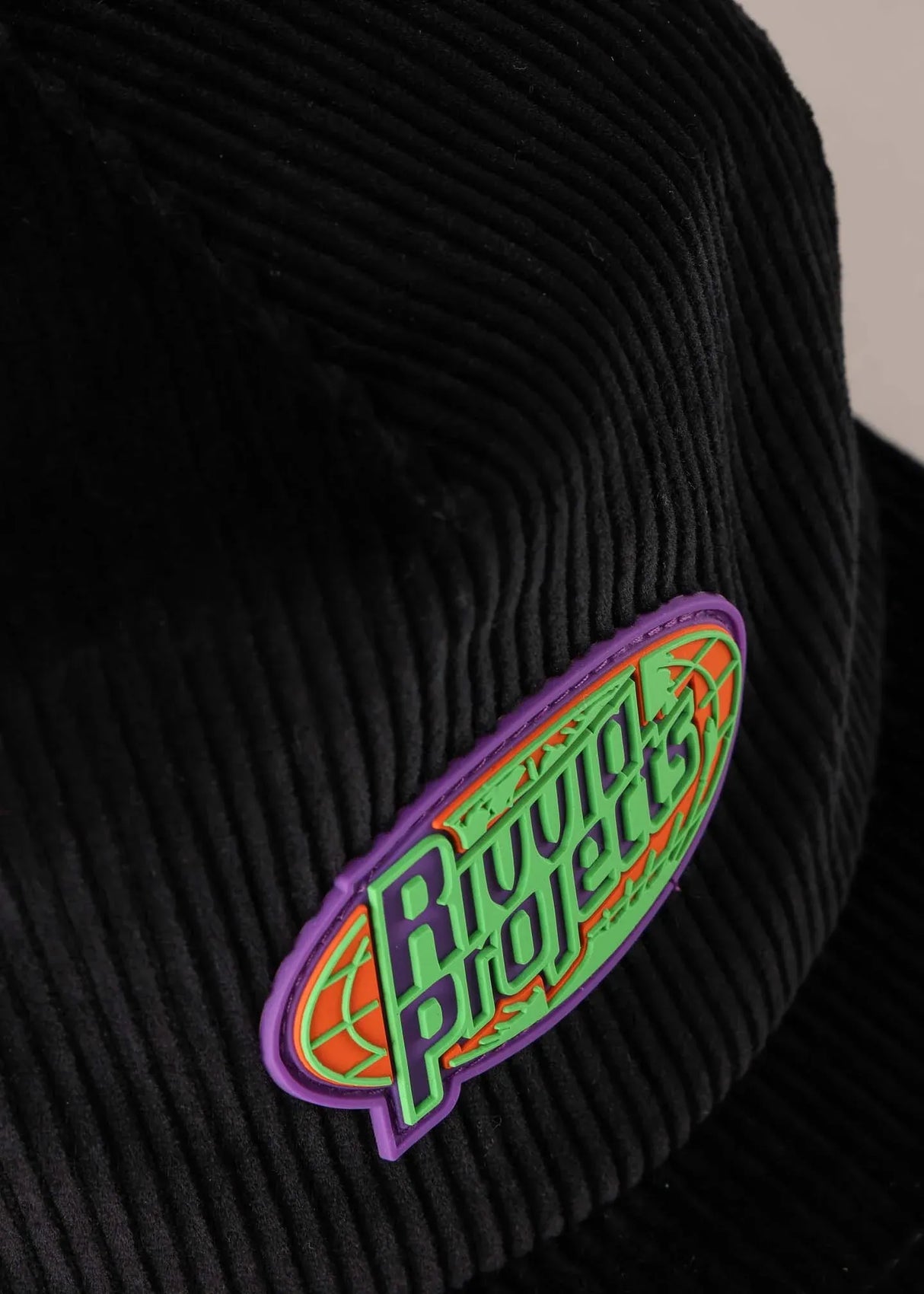 Rivvia Global Discovery Cap