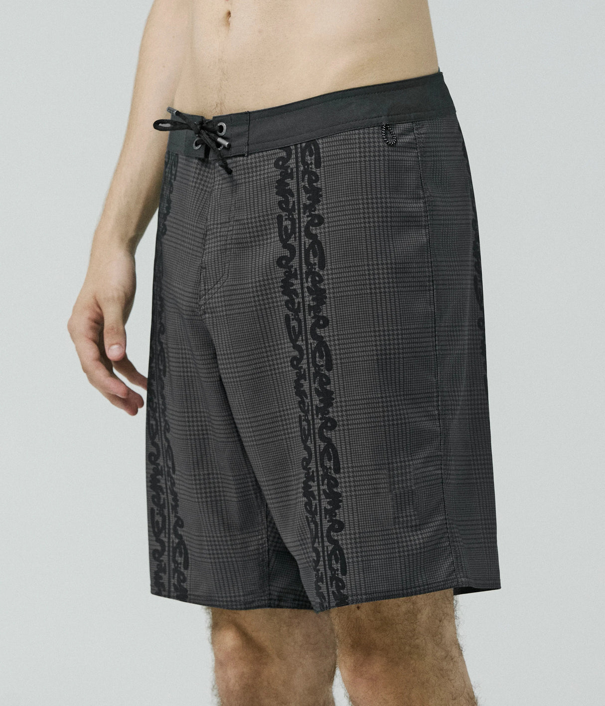 Former Anderson Plaid 18.5 Trunk