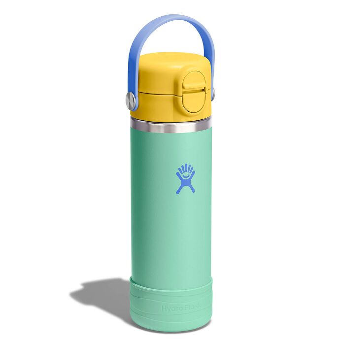 Hydro Flask Kids 18 oz Bottle with Straw Lid and Boot