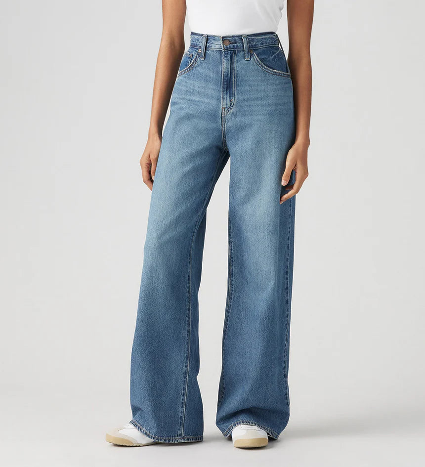 Levi's Women's Cinch Baggy Jeans