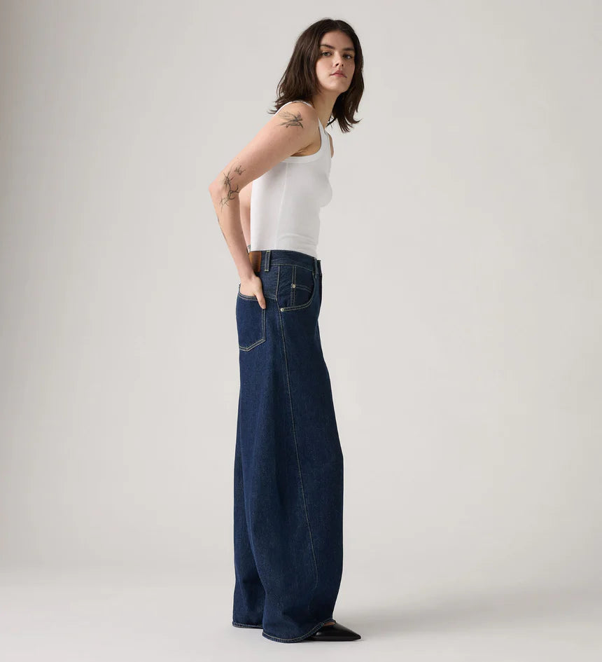 Levi's Women's Super Baggy Barrel Jeans