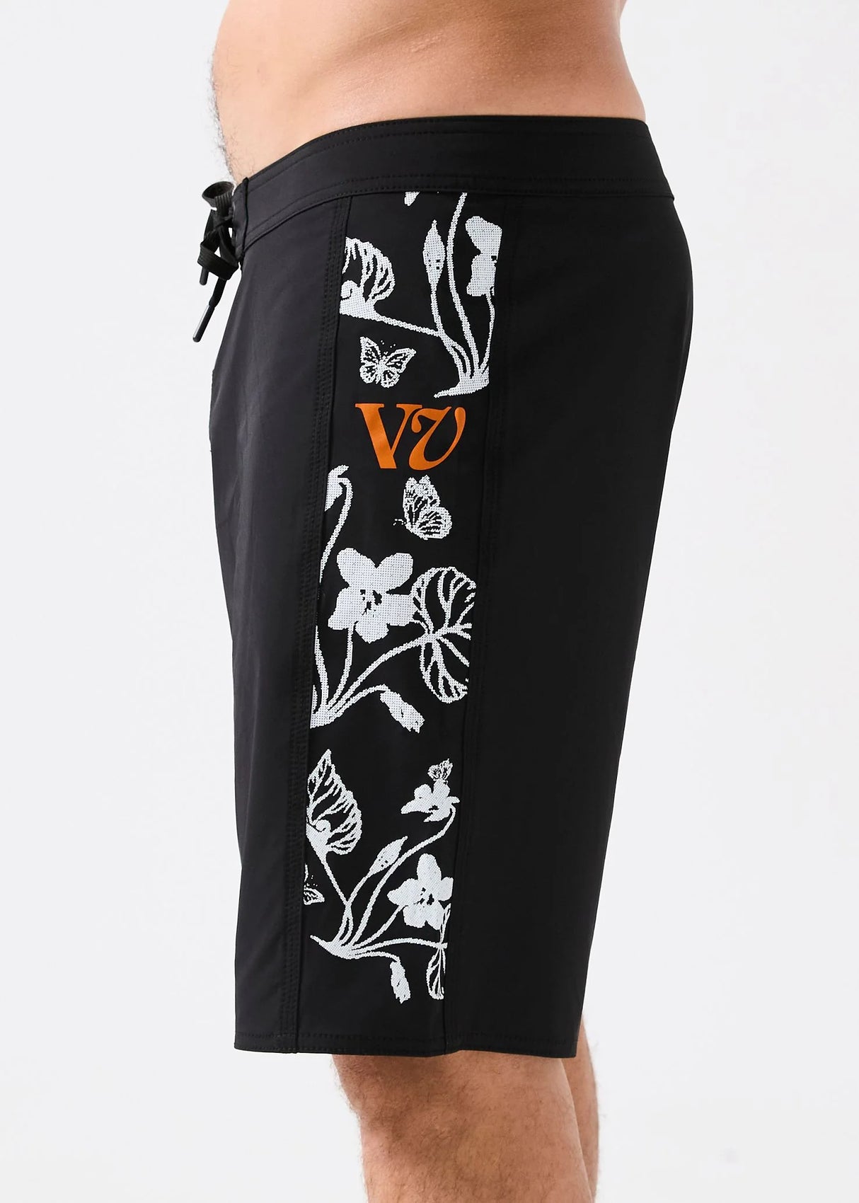 Rivvia Disclosure Floral Pursuit 19" Trunk