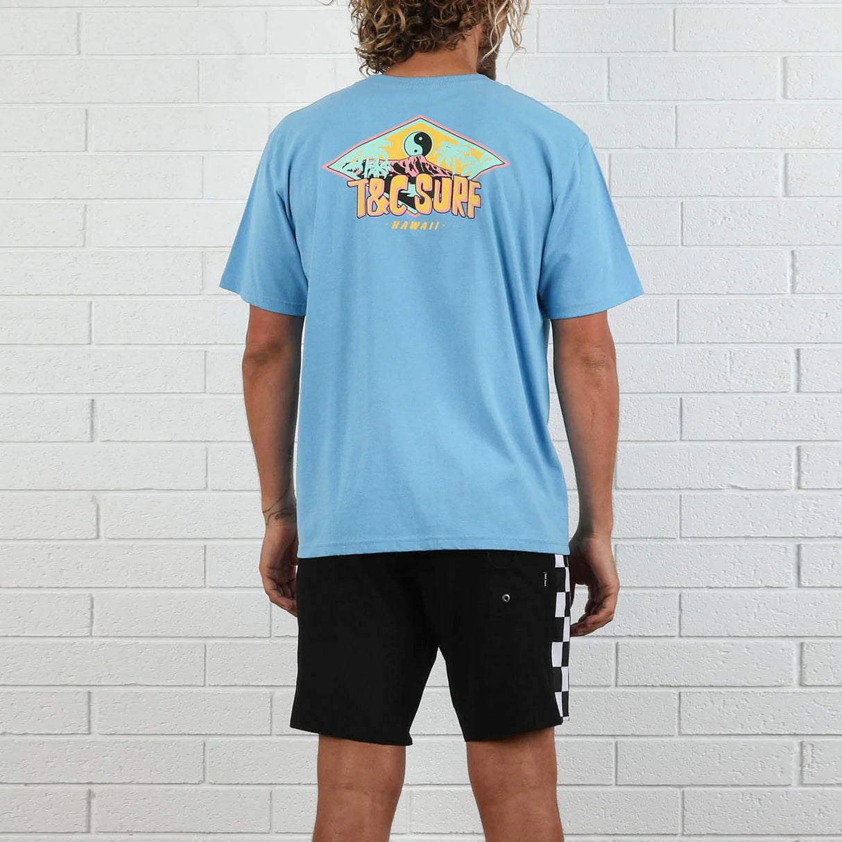 Town & Country Mens Island T-Shirt