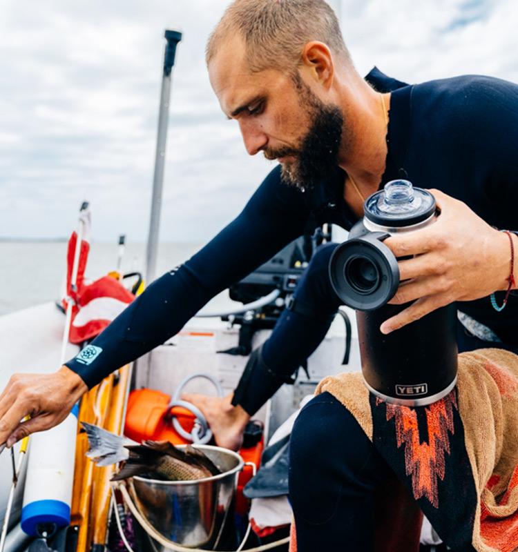 YETI Rambler 64oz (1.9L) Drink Bottle w/ Chug Cap