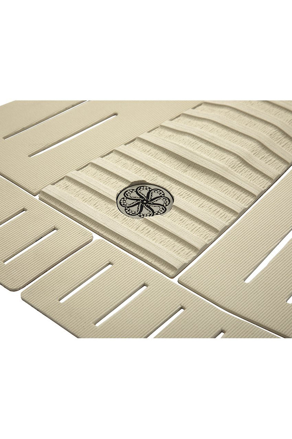 Octopus Is Real Chippa Wilson III Cream Surfing Grip