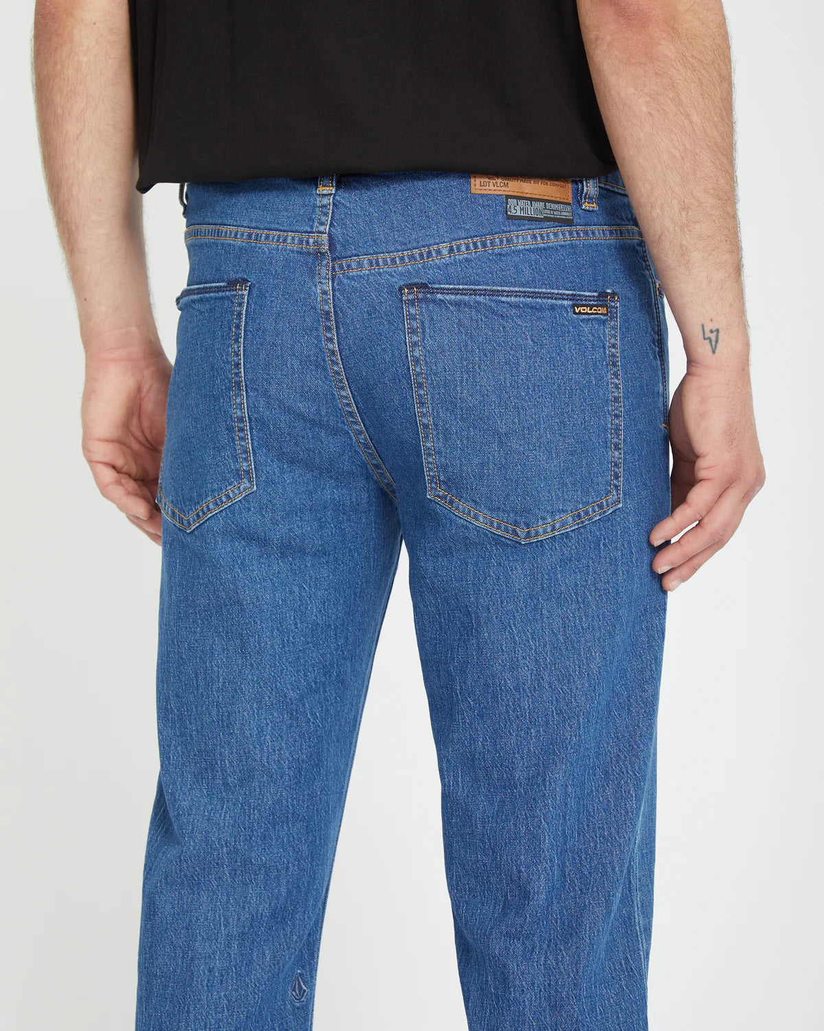 Volcom Mens Solver Denim Jeans