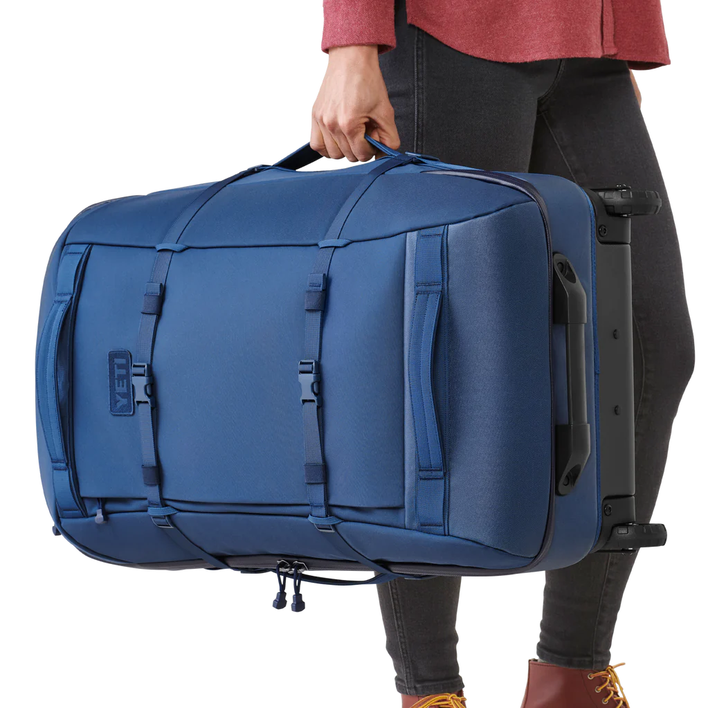 YETI Crossroads Luggage 29"