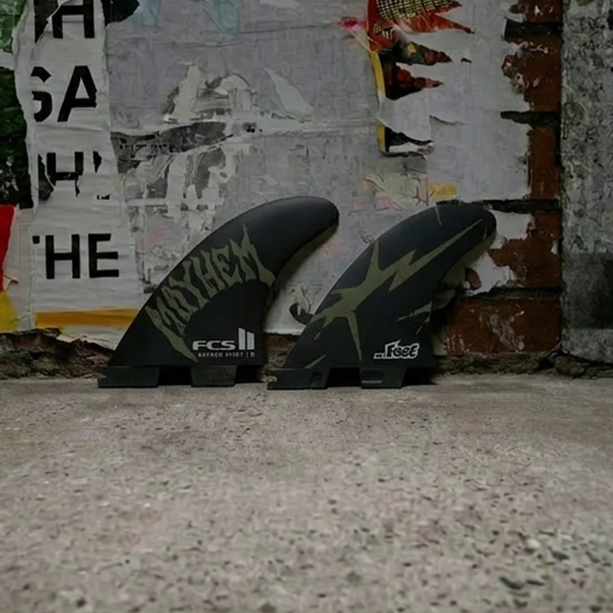 FCS 2 Mayhem Pivot PC Carbon Tri Fin Set