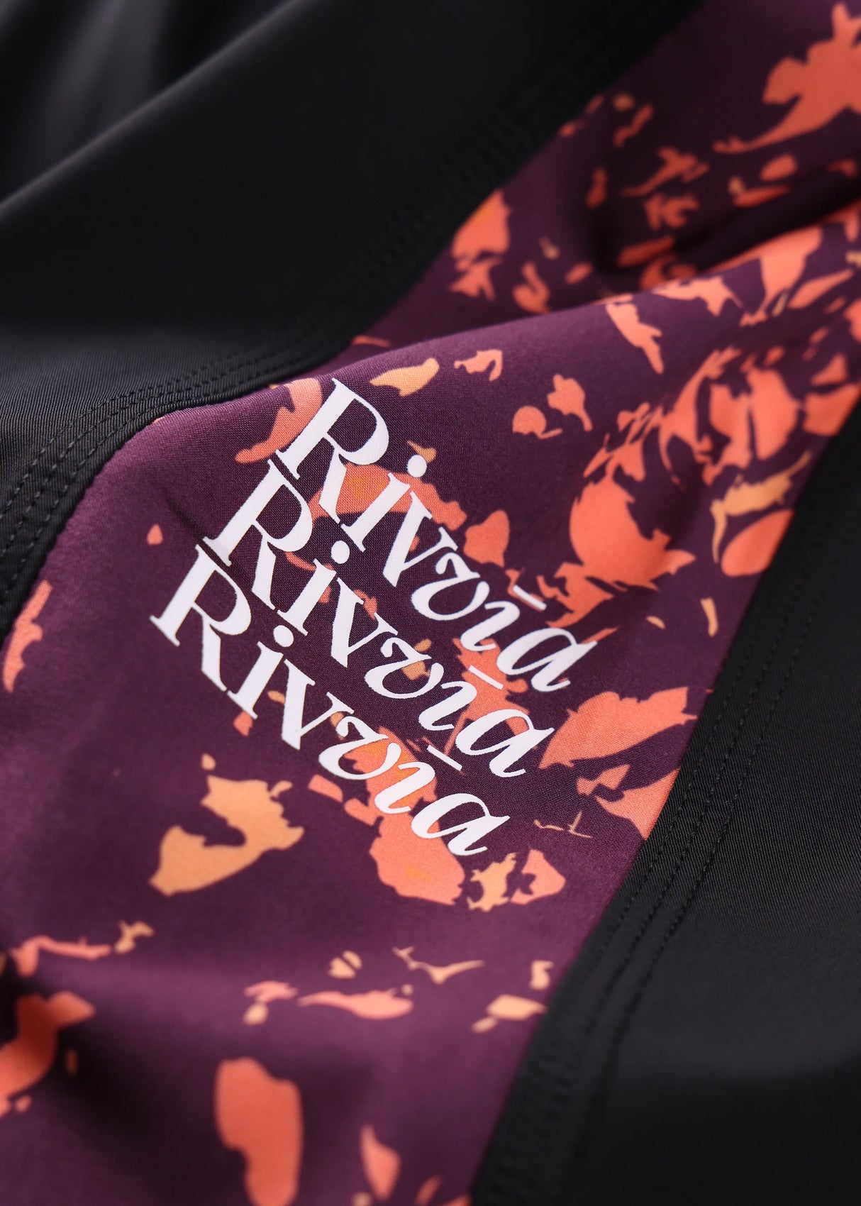 Rivvia Stereo Decorative 19" Trunk