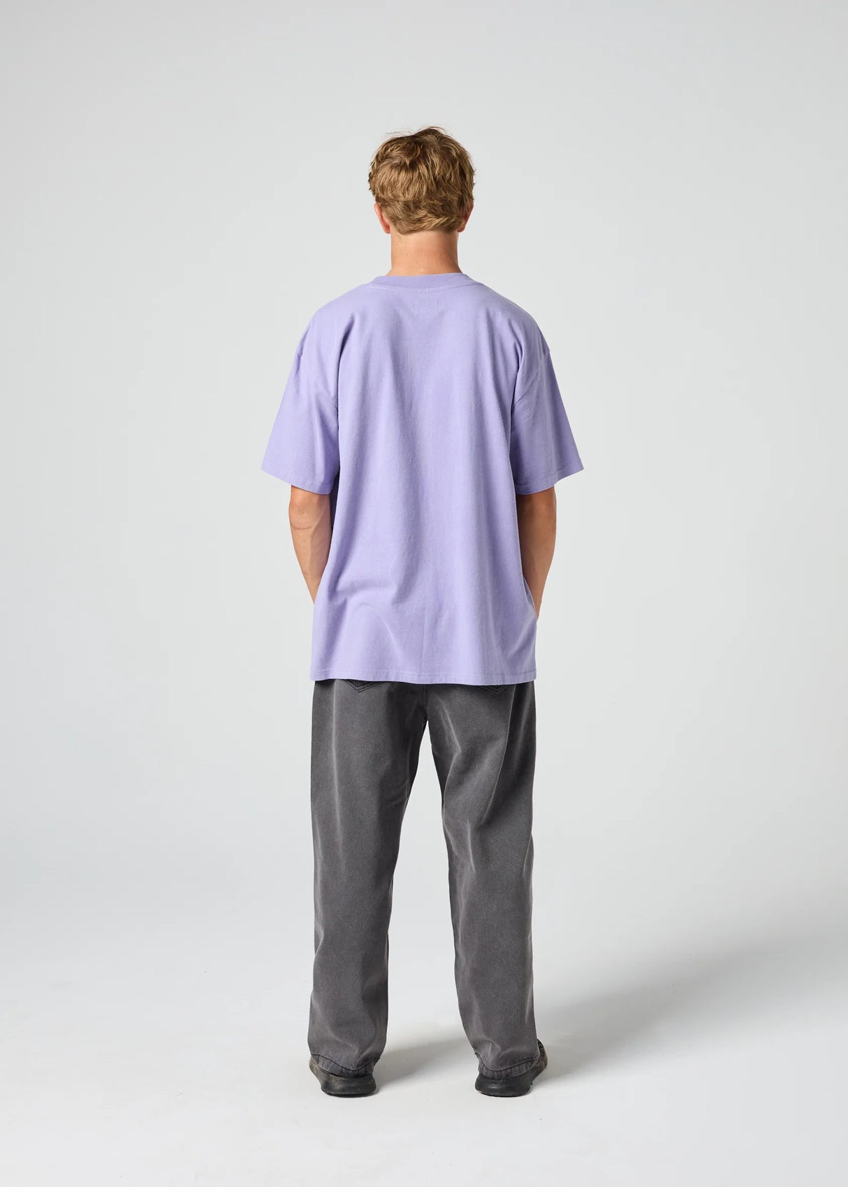 Rivvia Oval Graf Relaxed Fit T-Shirt