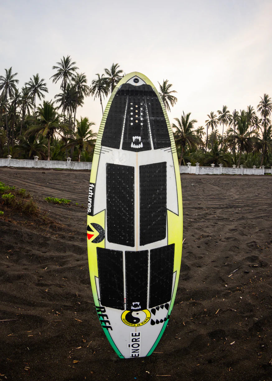 Blak Bear Surf Club The Destroyer Traction