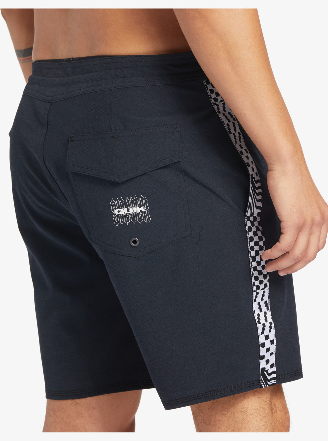 Quiksilver Mens Taped Beachshort 18" Beachshorts