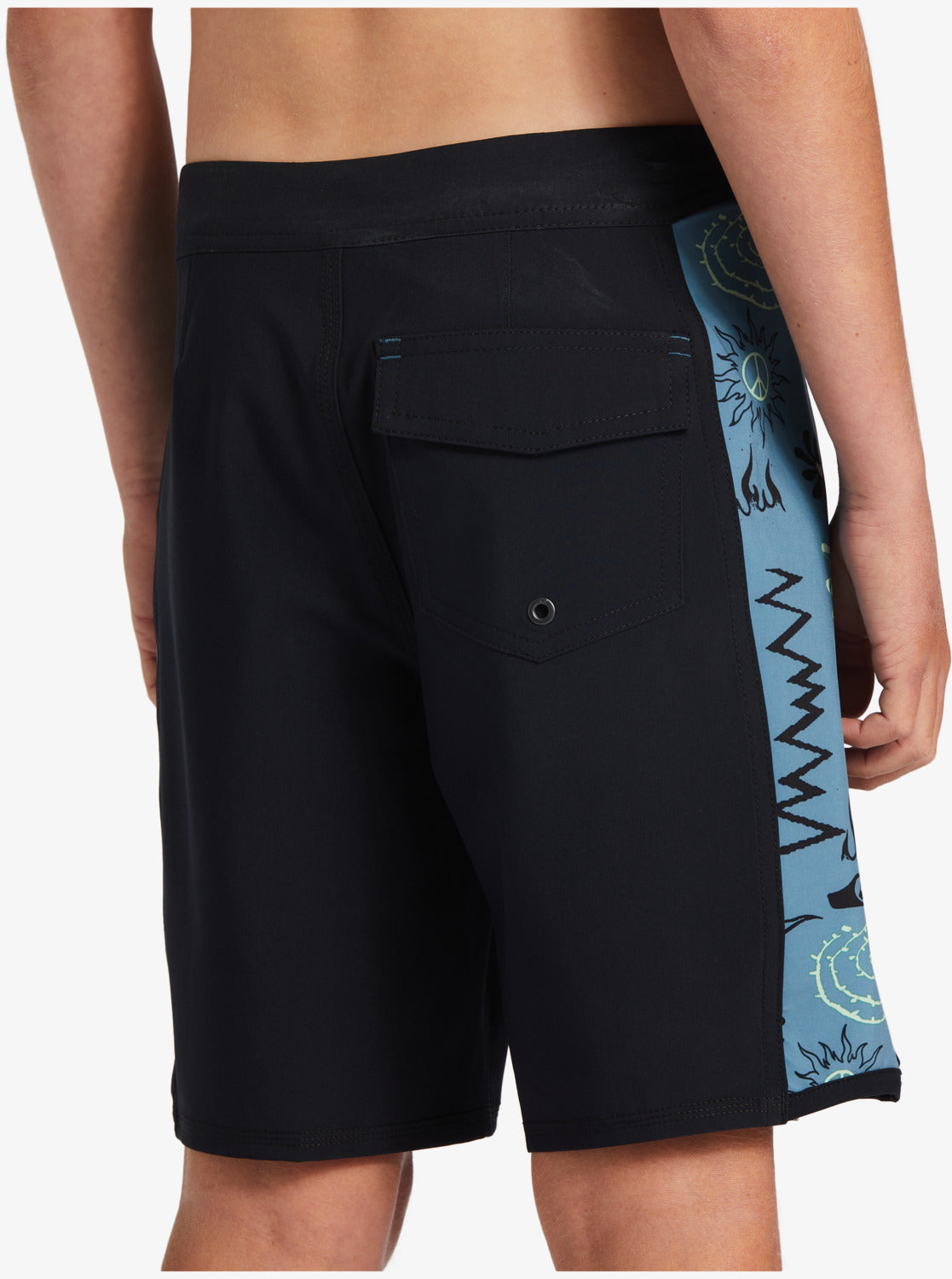 Quiksilver Boys (8-16) Surfsilk Radical Arch 16" Boardshorts