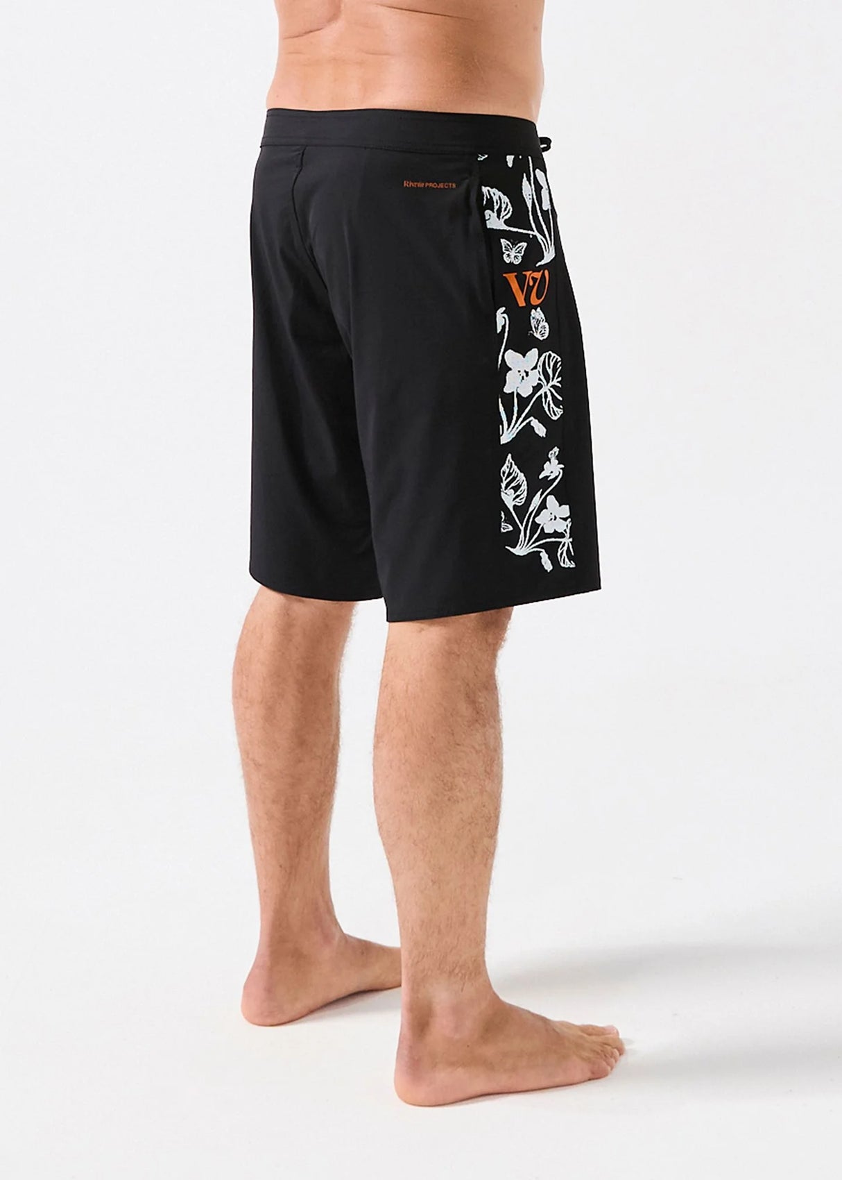 Rivvia Disclosure Floral Pursuit 19" Trunk