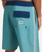 Billabong Mens Wategos Low Tide 17.5" Boardshorts