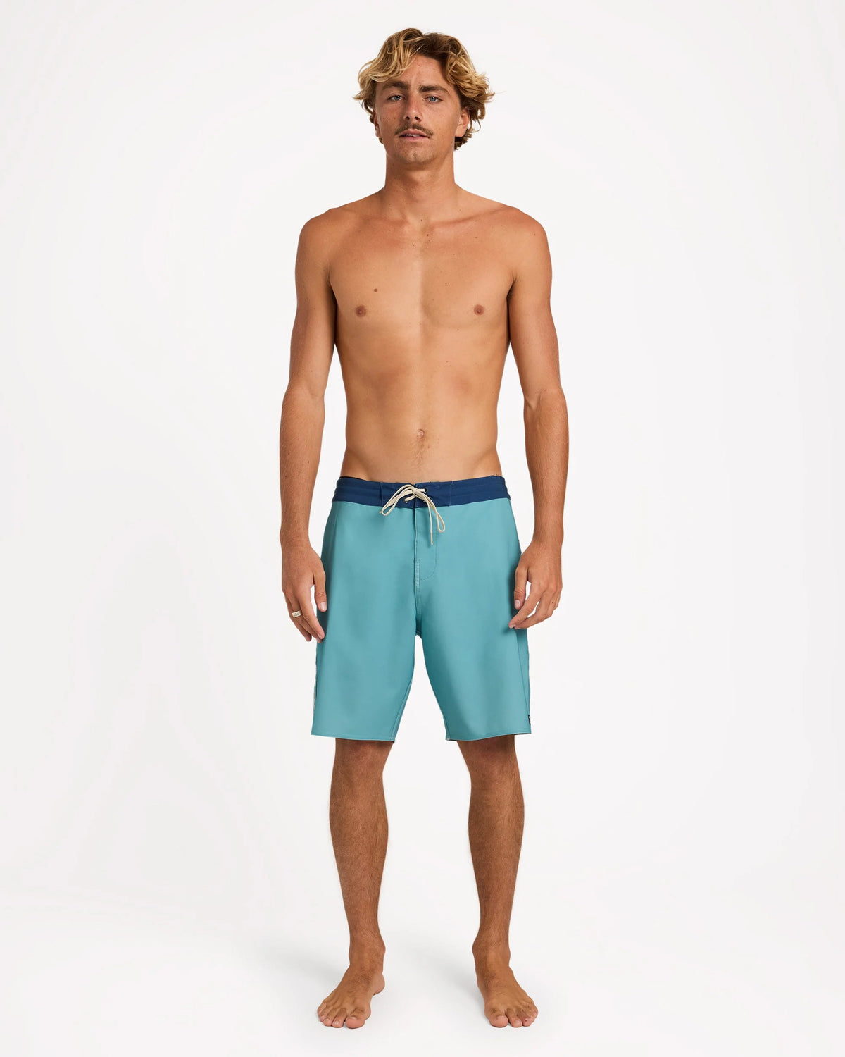 Billabong Mens Wategos Low Tide 17.5" Boardshorts