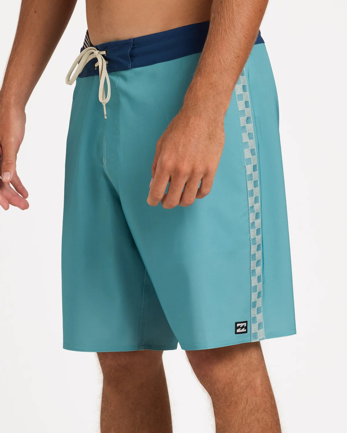 Billabong Mens Wategos Low Tide 17.5" Boardshorts