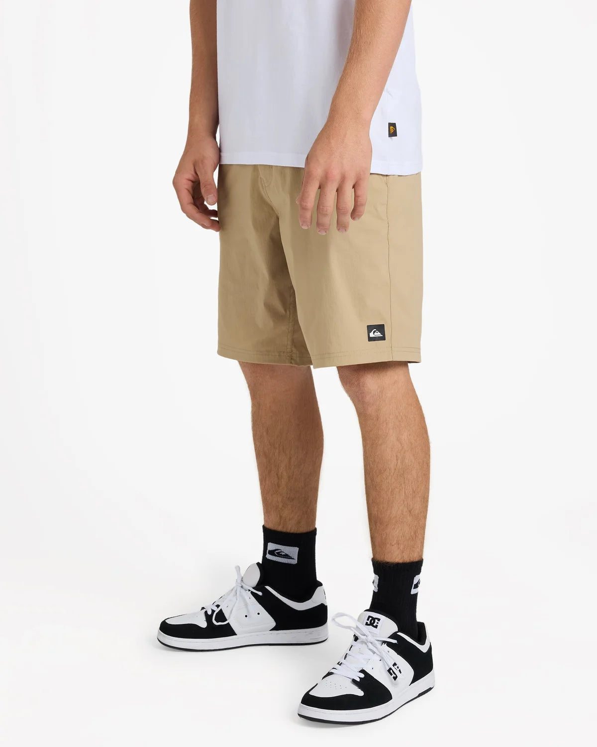 Quiksilver Mens Overcast Amphibian 20" Hybrid Shorts