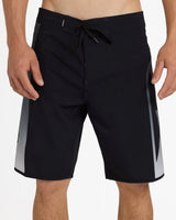 Quiksilver Mens Surfsilk Holmes 20" Boardshorts
