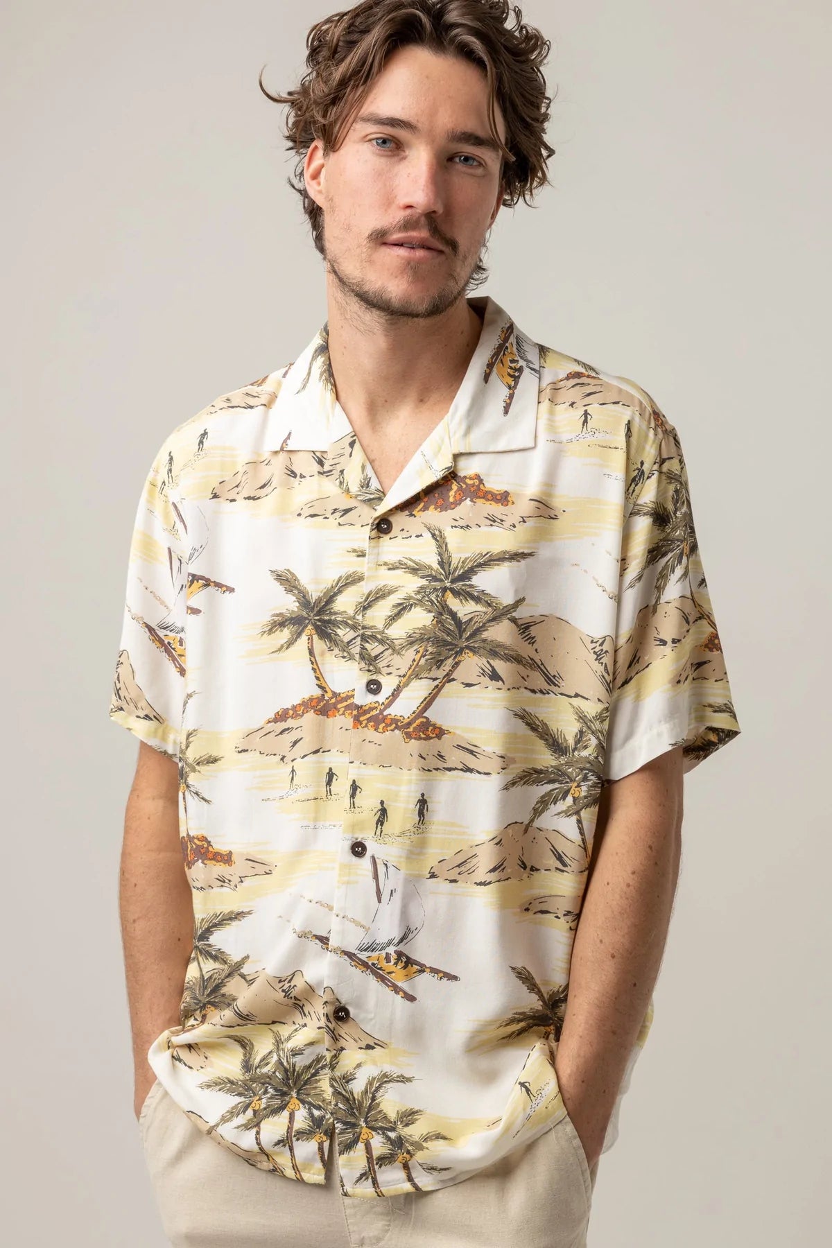 Rhythm Mens Tropic Short Sleeve Shirt