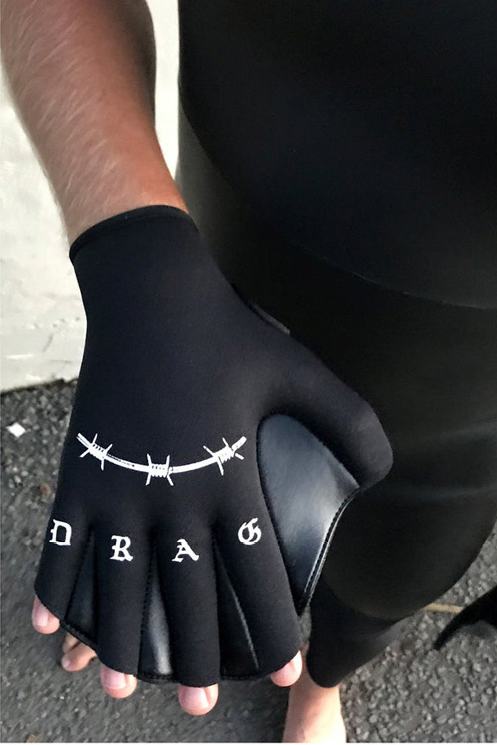 Drag Board Co Hand Drag 1mm Webbed Gloves