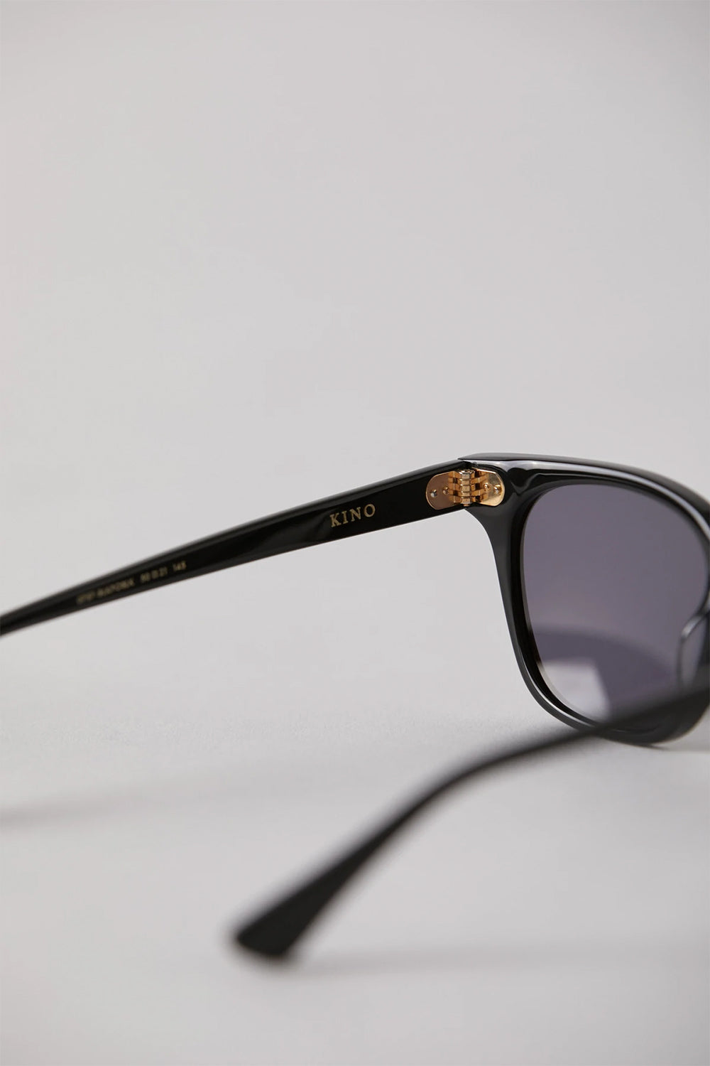 Epokhe Kino Sunglasses